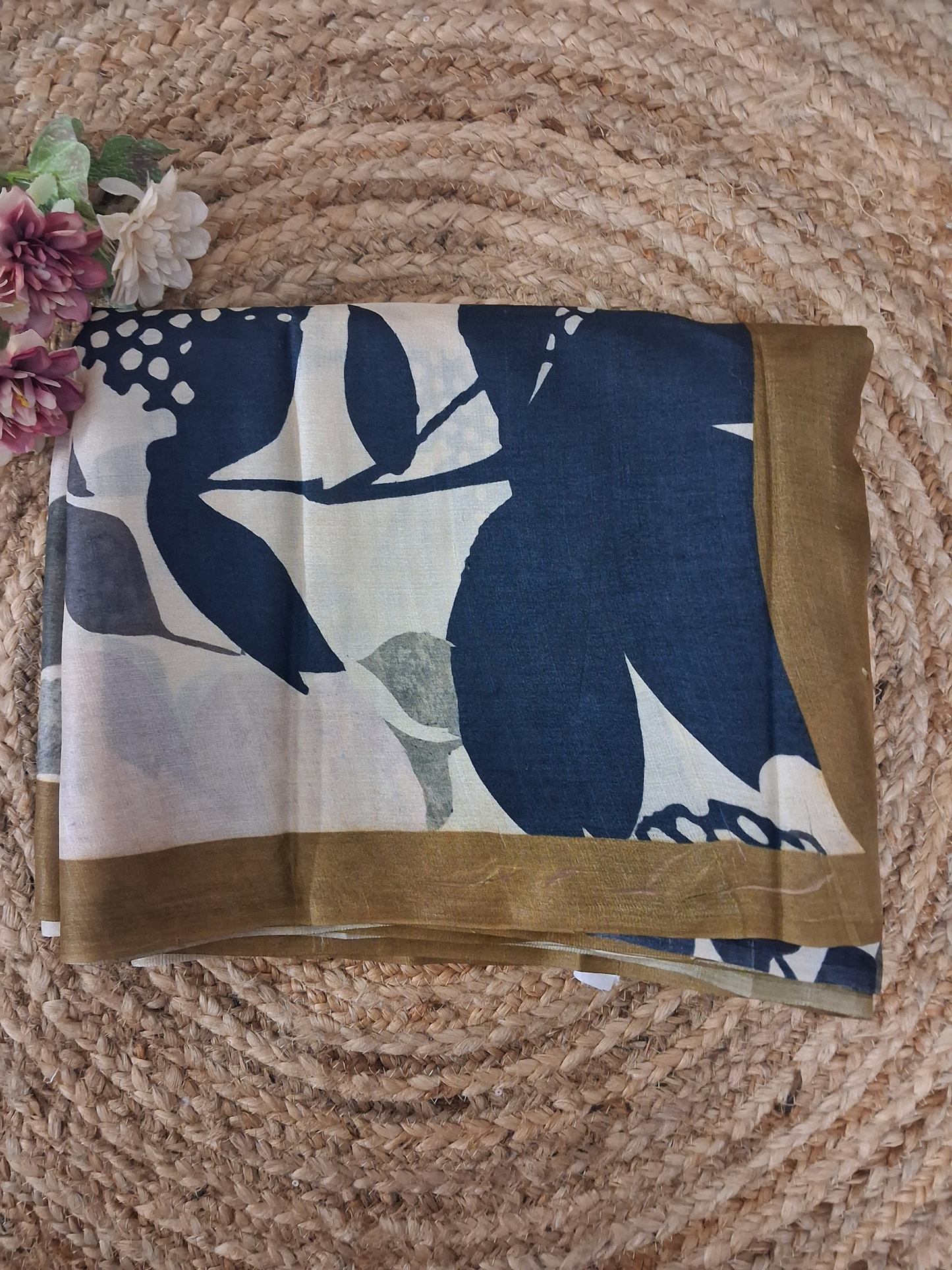 Floral Printed Tussar Silk Saree